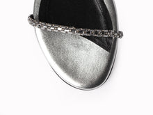 Load image into Gallery viewer, Crystal Sandal Flat
