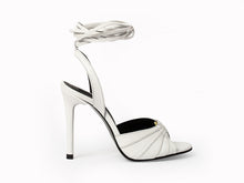 Load image into Gallery viewer, ALMA "Sandale elegante cu nojite"
