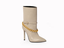 Load image into Gallery viewer, Botine Valeria din piele naturala cu detaliu lant
