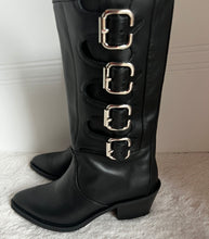 Load image into Gallery viewer, Ciocate cu catarame argintii si ham detasabil
