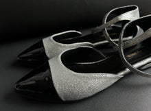 Load image into Gallery viewer, Balerini din glitter cu varf din lac "Adena"
